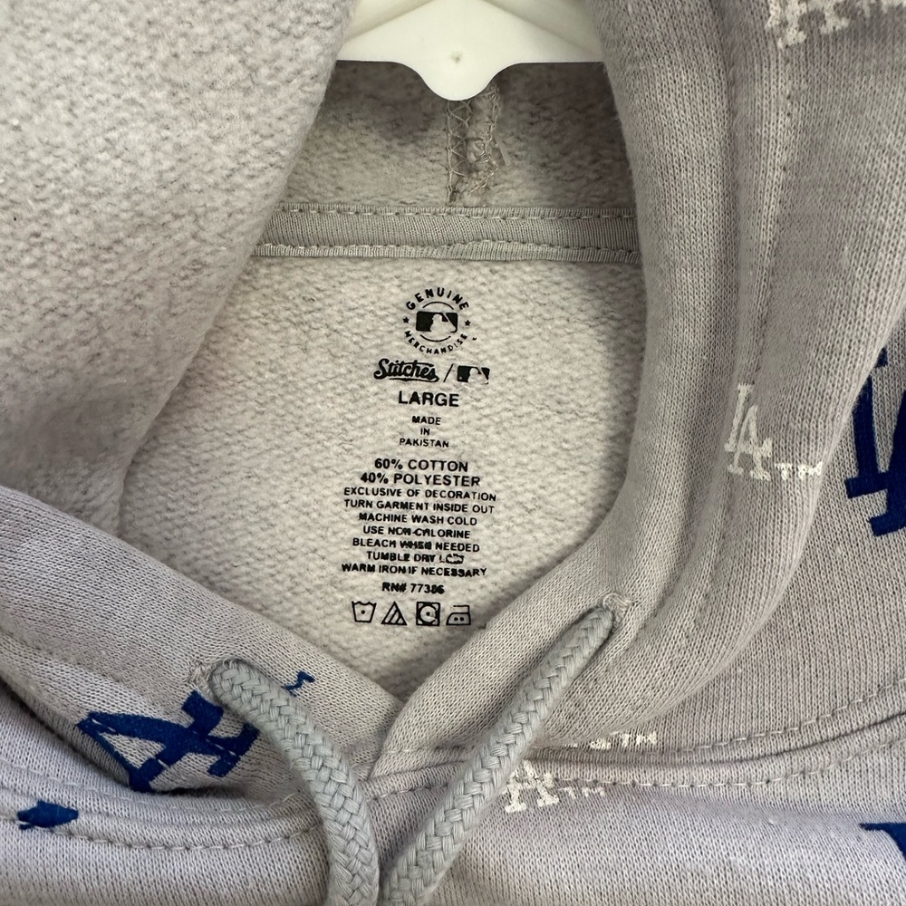 LA Dodgers hoodie